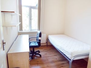 Photo 8- click for photo gallery